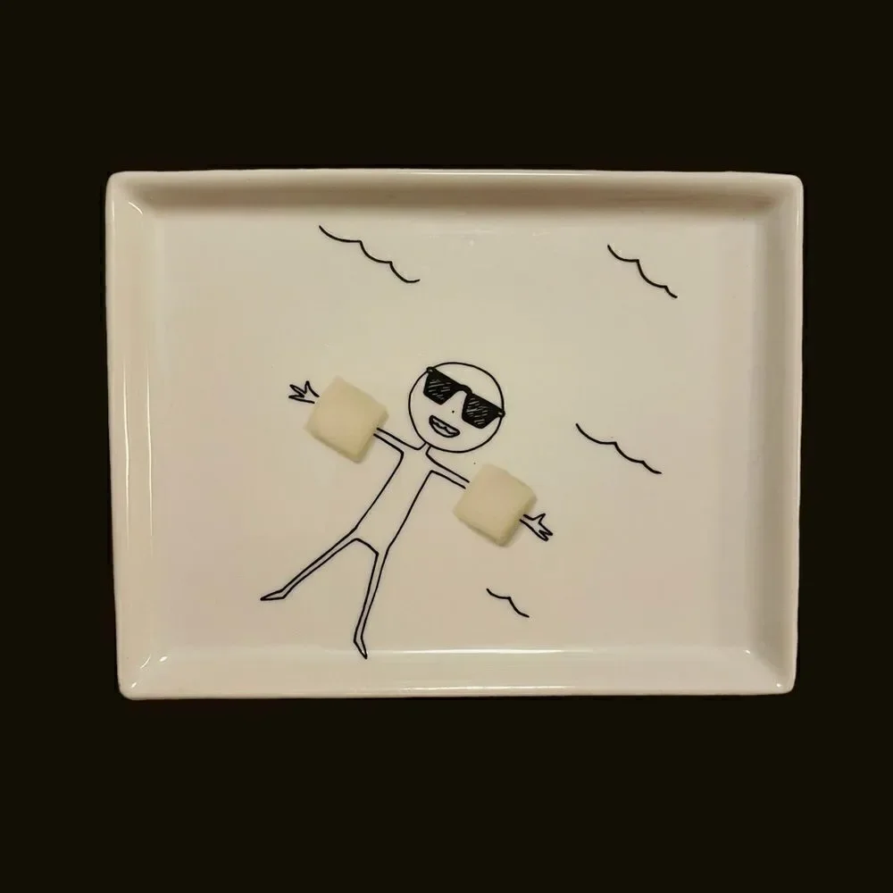 Set of 4 Crate & Barrel CB2 2011 Oliver Marshmallow Small Appetizer Plates